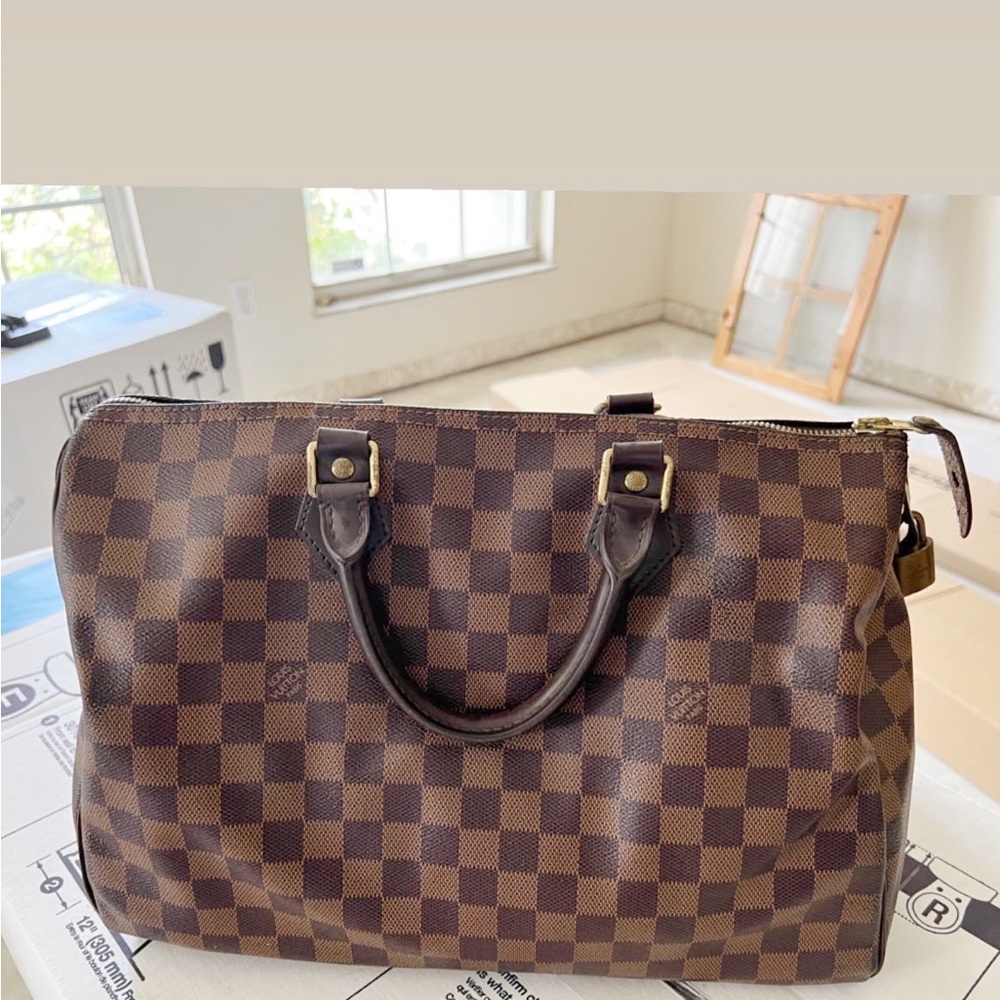 Authentic LV Speedy 35